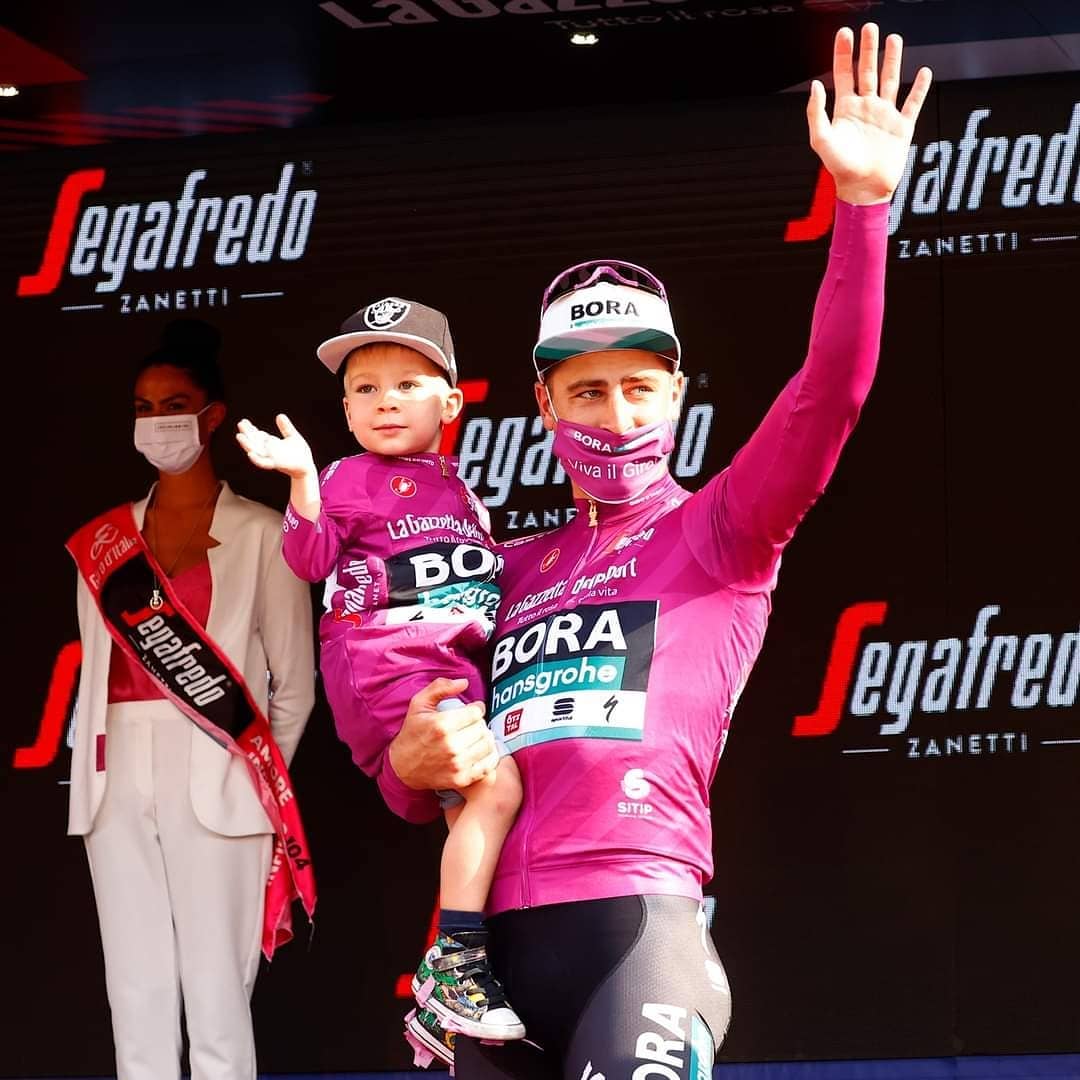 www.instagram.com/petosagan